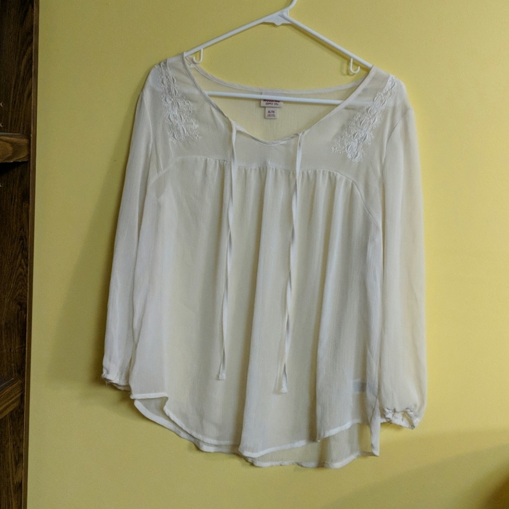 Transparent white flowy blouse
